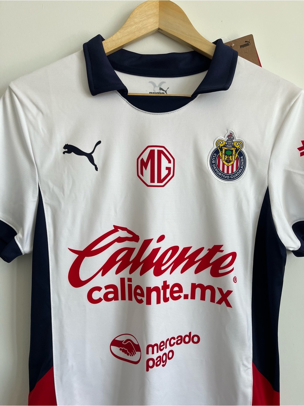 PUMA Chivas Guadalajara Soccer Jersey/ Shirt 24/25 Size Men’s XS
